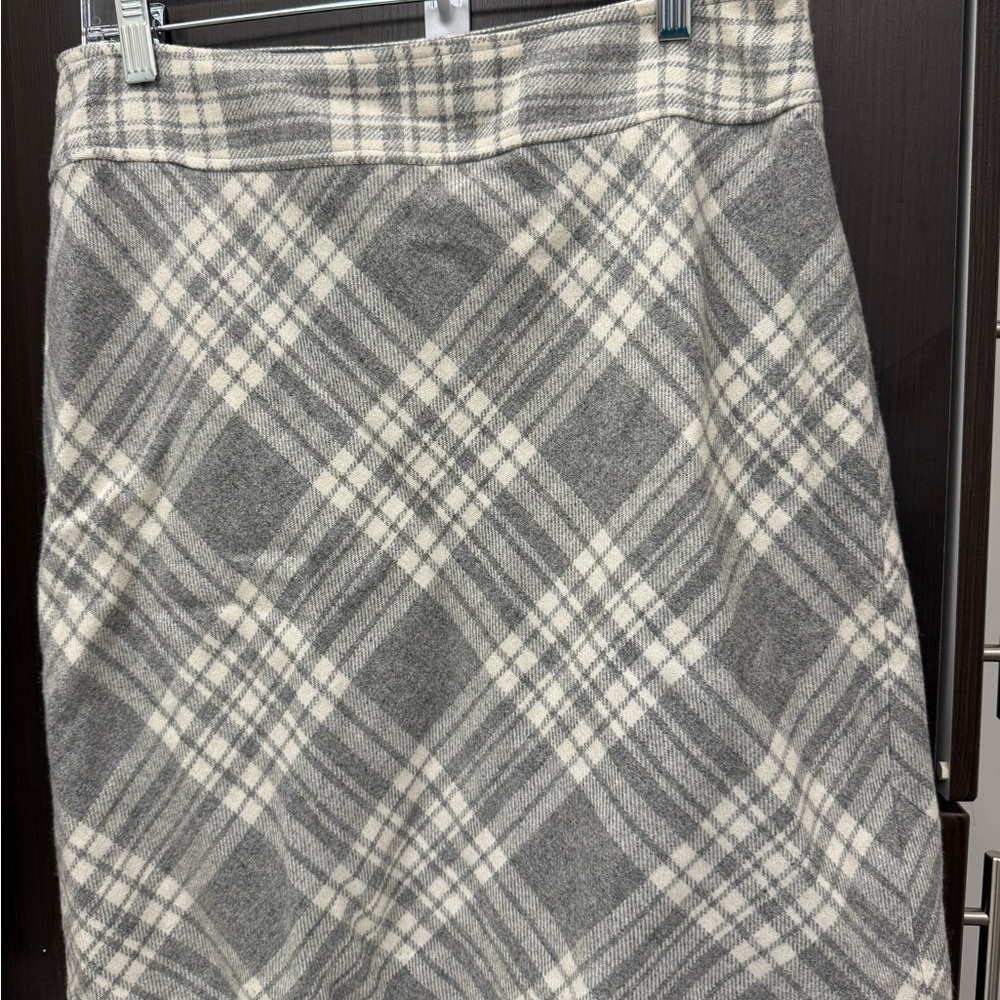 Talbots Gray and Cream Plaid Pencil Skirt